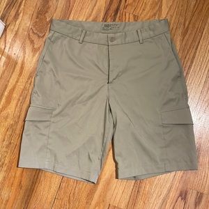 Men’s Nike Golf Dri fit Cargo Shorts Khaki Waist 32